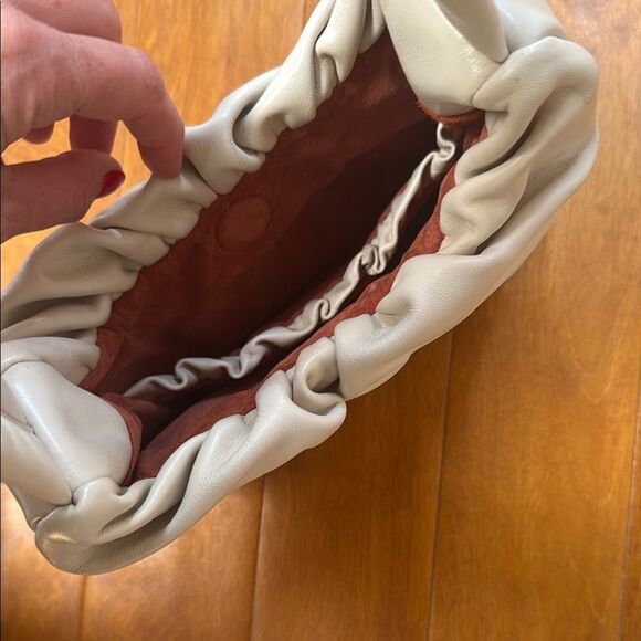 STAUD Felix Off White Leather Gathered Shoulder Bag - Picture 6 of 10